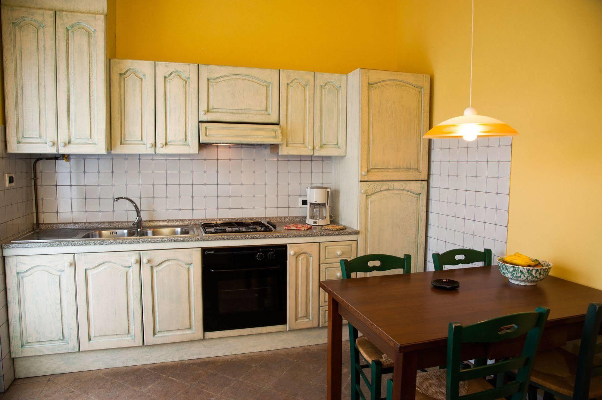 Residence Tourist Лукка Экстерьер фото